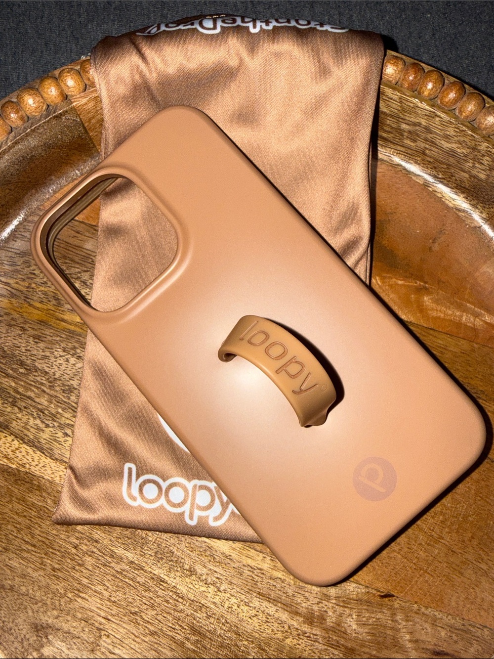Loopy Case Silicone iPhone 13 Pro Case